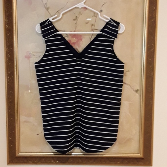 Banana Republic NWT Navy Blue and White Striped Tank Top Blouse - Picture 1 of 5